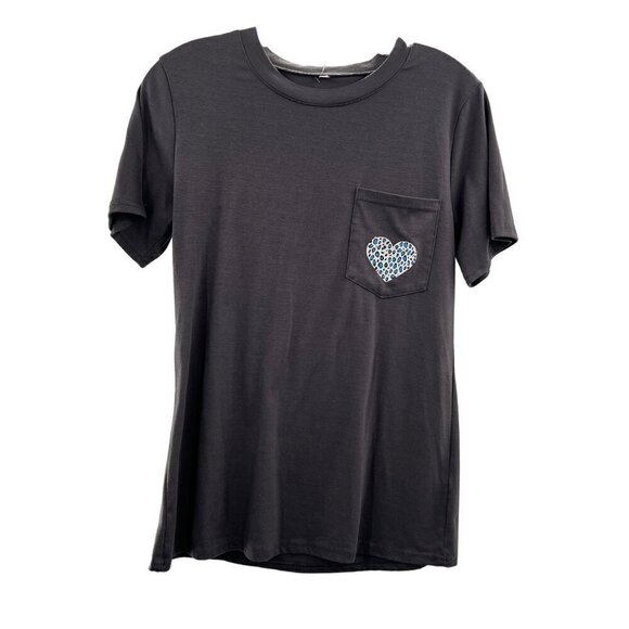 C Tops - C Women's Short Sleeve Heart Pocket T-Shirt Black/White Size Small